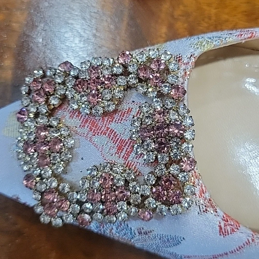 J Renee cream, coral, pumps, size 8 - Picture 6 of 7